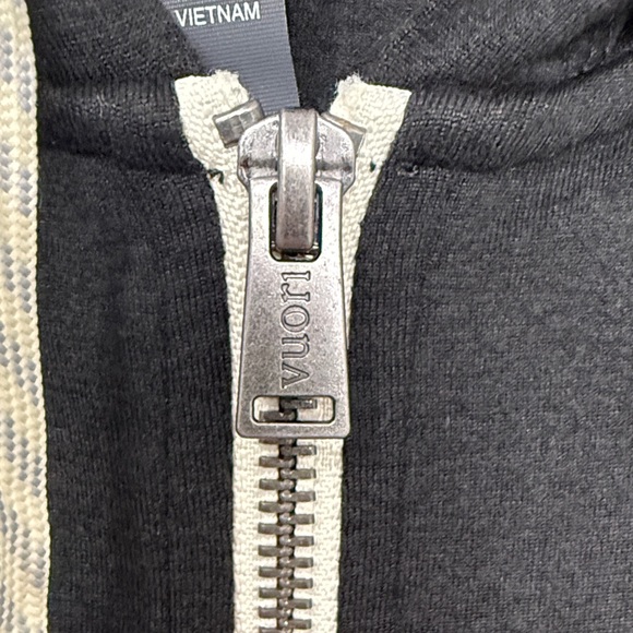 Vuori NWT Halo Performance Hoodie 2.0 - Size XS - Picture 6 of 9